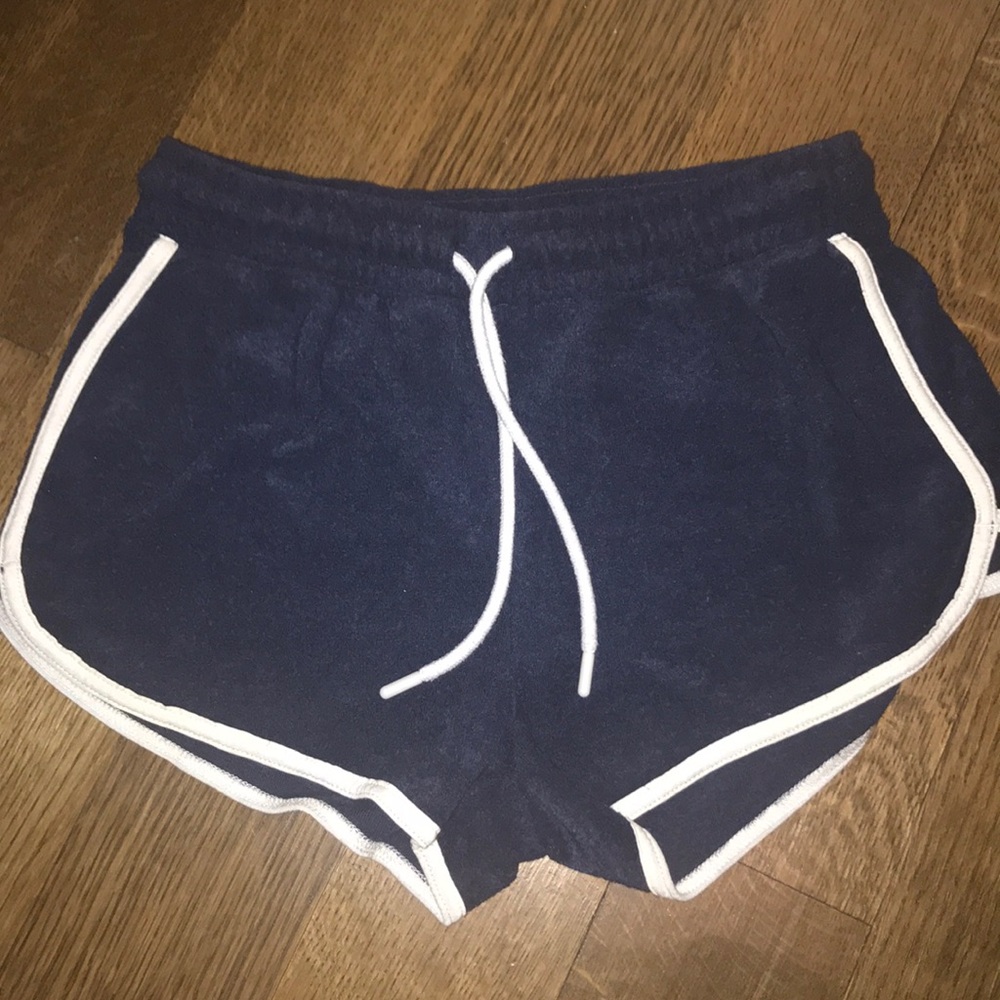 dark navy blue 90’s lounge shorts from Garage